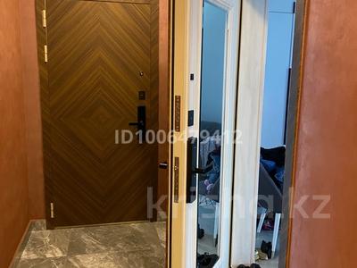 1-комнатная квартира · 37 м² · 10/10 этаж, Илияса Есенберлина 20 — Пр. Есенберлина за ~ 23.3 млн 〒 в Усть-Каменогорске, Ахмирово