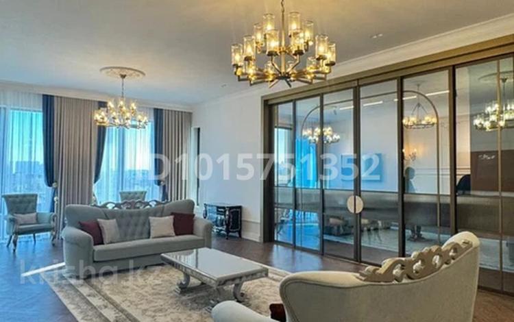 3-бөлмелі пәтер · 246 м² · 8/8 қабат, Баглан 5, бағасы: 450 млн ₸ в Астане — фото 2