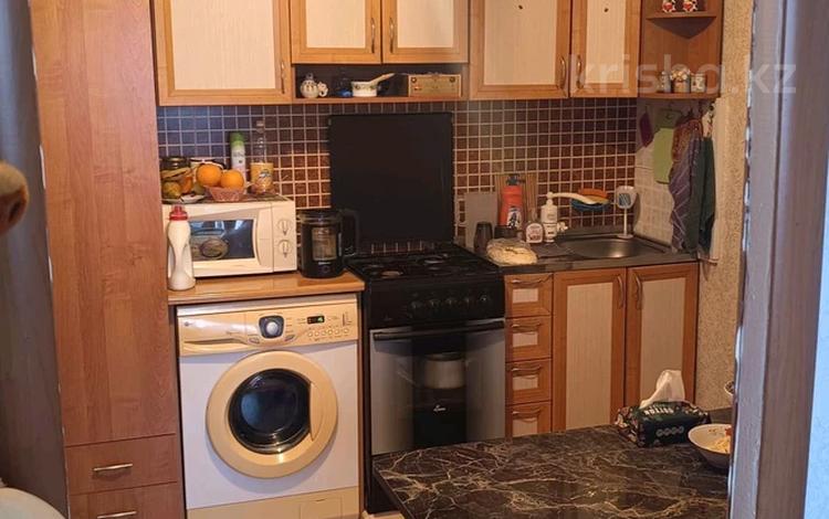 2-бөлмелі пәтер · 31 м² · 4/5 қабат, Заводская, бағасы: 8 млн ₸ в Петропавловске — фото 2