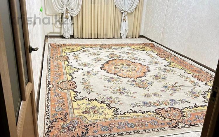 3-комнатная квартира · 78 м², 27-й мкр 64 — Пәтер өте жақсы, қаланың орталығында орналасқан. за 23 млн ₸ в Актау — фото 2