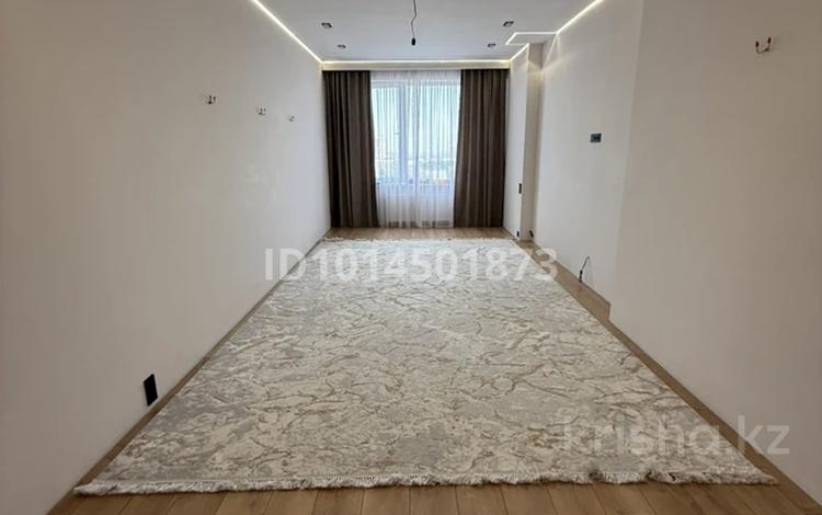 3-комнатная квартира · 100 м² · 8/16 этаж, Сатпаева 90/58 за 98 млн ₸ в Алматы, Бостандыкский р-н — фото 2
