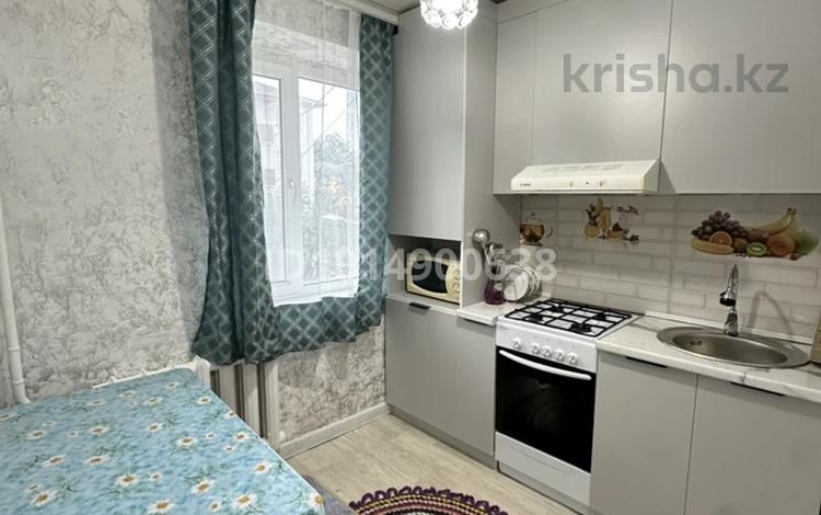 2-бөлмелі пәтер · 42 м² · 3/5 қабат, 17 — Көктем базары жақта, бағасы: 17 млн ₸ в Атырау, мкр Авангард-2 — фото 2