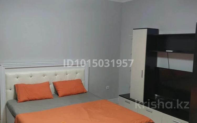 1-бөлмелі пәтер · 43 м² · 13/13 қабат, Кабдолова 14, бағасы: 15 000 ₸ в Алматы, Ауэзовский р-н — фото 2