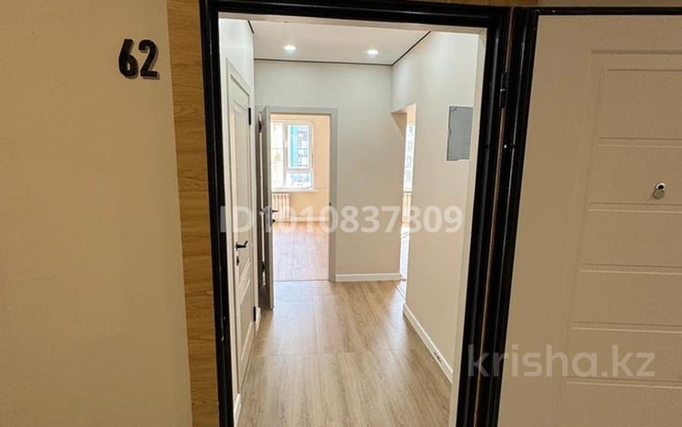 2-бөлмелі пәтер · 42.5 м² · 13/14 қабат, мкр Шымсити уч. 25/1, бағасы: 25 млн ₸ в Шымкенте, Абайский р-н — фото 2