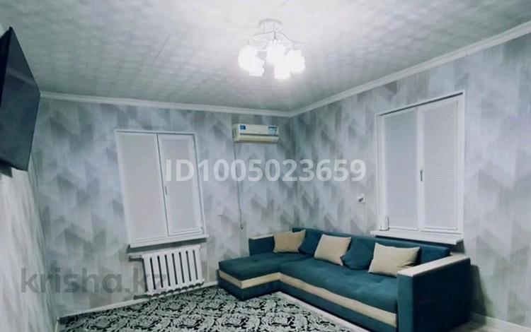 2-бөлмелі пәтер · 50 м² · 2/2 қабат, Алпысбаев Нурпеисова — Хамза, сму 4, бағасы: 9 млн ₸ в Шымкенте — фото 2