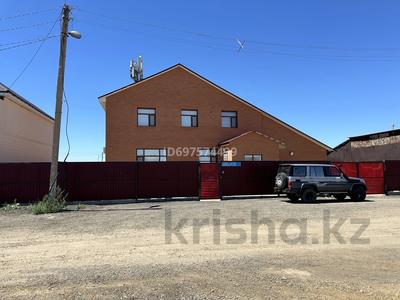 Жеке үй · 6 бөлме · 280 м² · 10 сот., Валиханова 37 — Ауэзова Валиханова, бағасы: 169 млн 〒 в Жезказгане