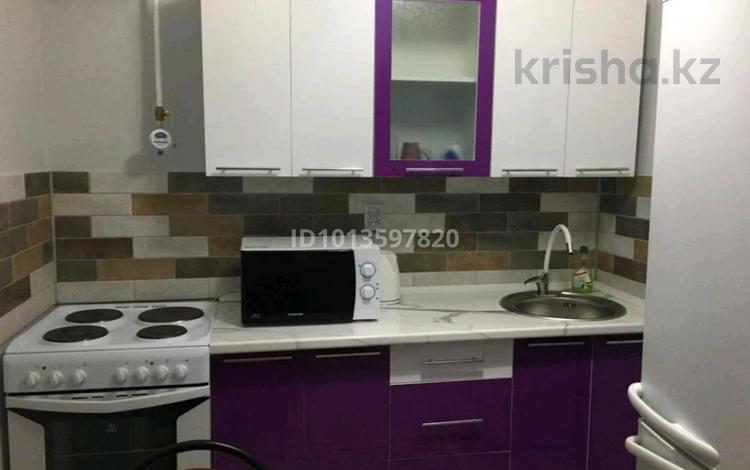 1-комнатная квартира · 35 м² · 1/7 этаж, Жас өркен за 12 000 ₸ в Атырау, мкр Жилгородок — фото 2