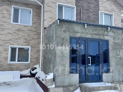 Отдельный дом · 4 комнаты · 112 м² · 2 сот., мкр Уркер за 70 млн ₸ в Астане, Нура р-н