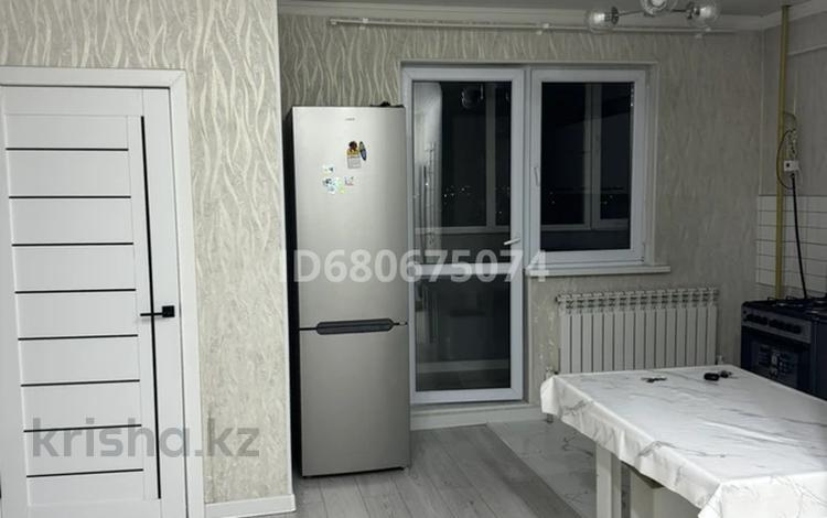 1-комнатная квартира · 44 м² · 6/10 этаж, мкр Шугыла, Жунисова 8/9 за 200 000 ₸ в Алматы, Наурызбайский р-н — фото 18