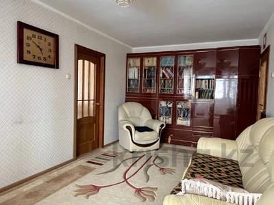 4-комнатная квартира · 61.8 м² · 4/5 этаж, мкр 5, Есет Батыра за 14.5 млн ₸ в Актобе
