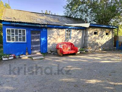 Жеке үй · 6 бөлме · 110 м² · 20 жүзд., Абая 179 — Кафе НУР, бағасы: 9 млн ₸ в Калбатау