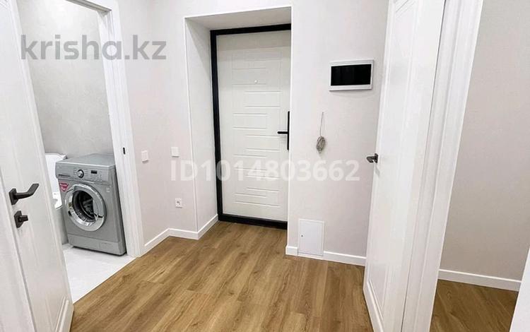 1-комнатная квартира · 40 м² · 3/9 этаж, Байтурсынова 36 за 230 000 ₸ в Астане, Сарайшык р-н — фото 2