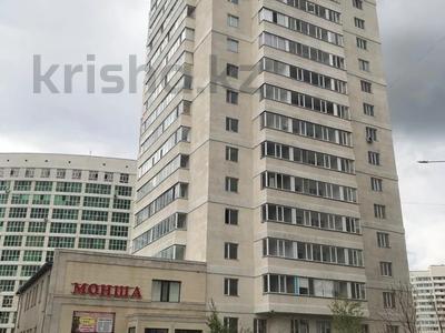 2-комнатная квартира, 70 м², 7/16 этаж, Омарова 3 за 20.5 млн 〒 в Астане, Сарыарка р-н