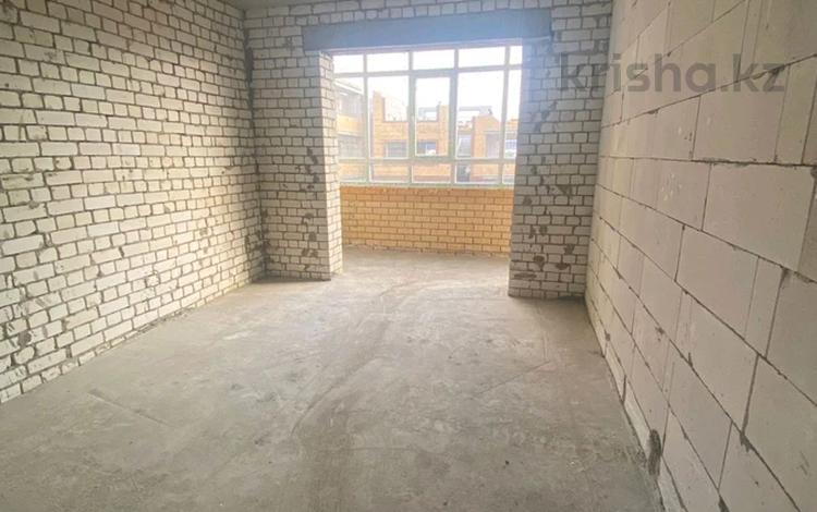 1-комнатная квартира · 48.2 м² · 2/3 этаж, Азербайжан Мамбетов за 14 млн ₸ в Уральске — фото 3