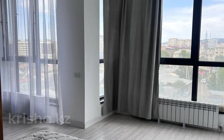 2-комнатная квартира · 56 м² · 4/13 этаж, Журавлева за 350 000 ₸ в Алматы, Бостандыкский р-н — фото 9