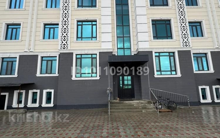 3-комнатная квартира · 130 м² · 1/5 этаж, Арай1 — 1коше басында, кала жак бети за 65 млн ₸ в Жанаозен — фото 2