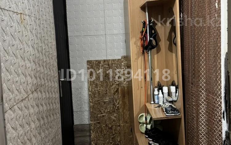 2-бөлмелі пәтер · 53.9 м² · 3/3 қабат, мкр Жулдыз-1 2a — Домбровского, бағасы: 35 млн ₸ в Алматы, Турксибский р-н — фото 2