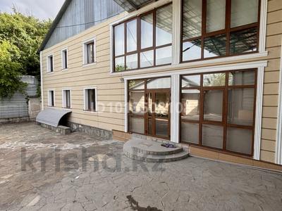 Жеке үй · 5 бөлме · 350 м² · 12 жүзд., Ақжар ш/а., ул. Театральная 31, бағасы: 125 млн ₸ в Алматы, Наурызбайский р-н