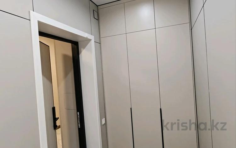 2-комнатная квартира · 62 м² · 8/12 этаж, Райымбека 162/3 за 500 000 ₸ в Алматы, Алмалинский р-н — фото 2