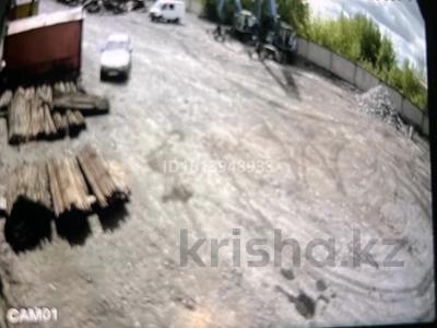 Промбаза · 3000 соток, мкр Михайловка 99 — Сакена Сейфулина за 500 000 ₸ в Караганде, Казыбек би р-н