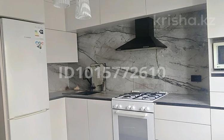 3-бөлмелі пәтер · 70 м² · 5/5 қабат, Ақсай-3Б ш/а. 8 — толе би яссауи, бағасы: 50 млн ₸ в Алматы, Ауэзовский р-н — фото 2