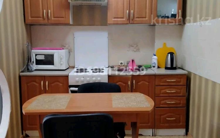 2-комнатная квартира · 47 м², Торайгырова 3/1 за 1 500 ₸ в Астане, Сарыарка р-н — фото 2