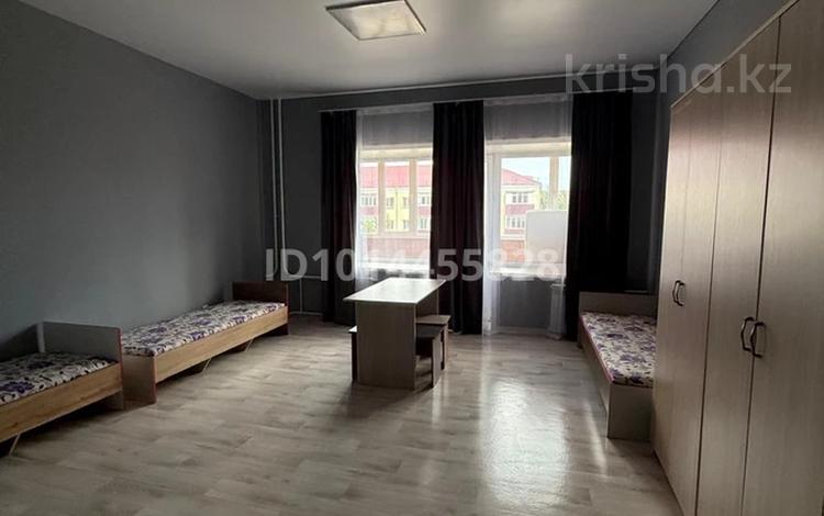 4 комнаты · 150 м² · 3/7 этаж, Ауельбекова 169 за 50 000 ₸ в Кокшетау — фото 2