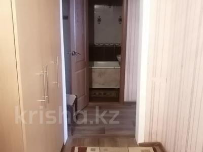 1-бөлмелі пәтер, 32 м², 2/5 қабат ай сайын, Назарбаева 3, бағасы: 85 000 〒 в Усть-Каменогорске