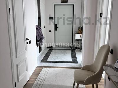 4-комнатная квартира · 140 м² · 8/12 этаж, мкр Акжайык, Сырым батыра 2А за 105 млн ₸ в Шымкенте, Абайский р-н