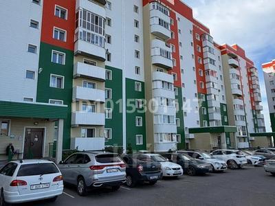 3-бөлмелі пәтер · 81 м² · 5/9 қабат, Аль Фараби 40, бағасы: 300 млн ₸ в Усть-Каменогорске