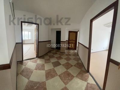 Свободное назначение, офисы, образование · 231 м² за 39 млн 〒 в Атырау, мкр Центральный