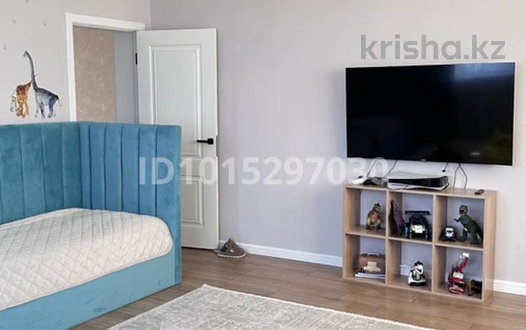 Жеке үй · 6 бөлме · 220 м² · 10 жүзд., Үркер, бағасы: 1 млн ₸ в Астане, Нура р-н — фото 2