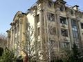 2-бөлмелі пәтер · 78 м² · 5/5 қабат, Омарова 27, бағасы: 77 млн ₸ в Алматы, Медеуский р-н — фото 2