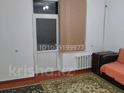 2-бөлмелі пәтер · 50 м² · 3/3 қабат, Тауке хана 90, бағасы: 200 000 ₸ в Шымкенте
