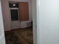 2-бөлмелі пәтер · 50 м² · 3/3 қабат, Тауке хана 90, бағасы: 200 000 ₸ в Шымкенте — фото 2