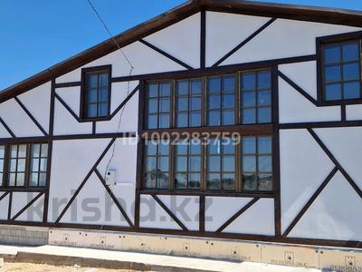 Отдельный дом · 8 комнат · 300 м² · 1200 сот., Баян журек 39а за 50 млн 〒 в 