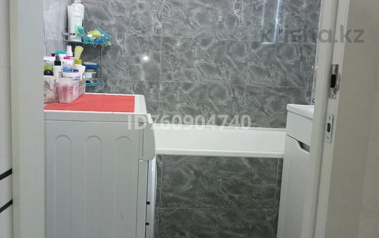 3-бөлмелі пәтер · 74 м² · 2/10 қабат, мкр Кунаева 67/1 — ЗАГС. Площадь президента.рядом школы 44,28, бағасы: 35.3 млн ₸ в Уральске — фото 2