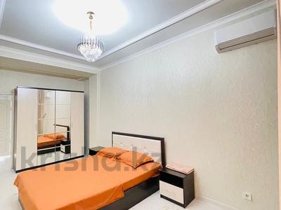 Аренда квартир посуточно в Шымкенте: 2-комнатная квартира · 100 м² · 6/9 этаж, мкр Нурсат, Акимат. Назарбаева 172/3 — Байтерекова за 20 000 〒 2-комнатная квартира · 100 м² · 6/9 этаж, мкр Нурсат, Акимат. Назарбаева 172/3 — Байтерекова за 20 000 〒 в Шымкенте, Каратауский р-н