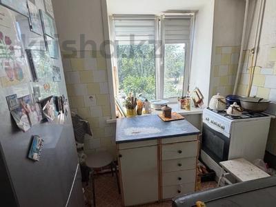 3-бөлмелі пәтер · 52.2 м² · 2/2 қабат, Тауельсиздик, бағасы: 15.4 млн ₸ в Затобольске (Тобыле)