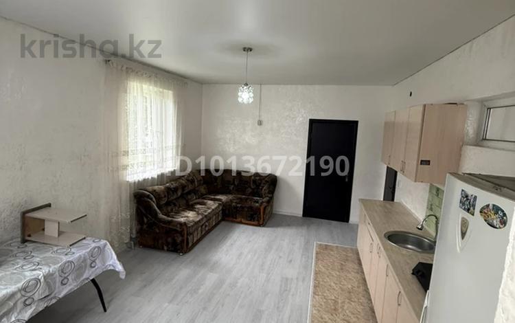 2-бөлмелі пәтер · 45 м², Қалқаман-2 ш/а. 116а, бағасы: 180 000 ₸ в Алматы, Наурызбайский р-н — фото 2