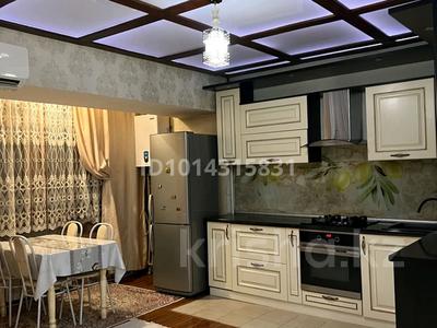 3-комнатная квартира · 75 м² · 2/5 этаж, Байгазиева 35а за 300 000 ₸ в Каскелене