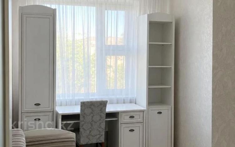3-бөлмелі пәтер · 70 м² · 4/5 қабат, 13-ш/а. 26, бағасы: 19 млн ₸ в Актау, 13-й мкр — фото 4