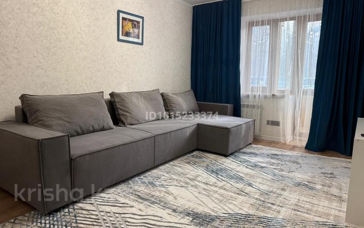 1-комнатная квартира · 34 м² · 2/4 этаж, Абая 107 за 350 000 ₸ в Алматы, Алмалинский р-н — фото 2