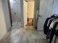 2-бөлмелі пәтер · 54 м² · 5/5 қабат, мкр 8 283/2 — 21 школа,27 школа, Алтай, бағасы: 15 млн ₸ в Актобе — фото 9