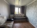 2-бөлмелі пәтер · 54 м² · 5/5 қабат, мкр 8 283/2 — 21 школа,27 школа, Алтай, бағасы: 15 млн ₸ в Актобе — фото 2