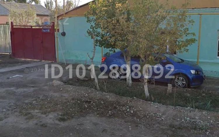 Участок · 8 соток, Тәуке хан 69 — Сәдуақасов пен Тәуке хан қиылысындағы 2ші үй за 25 млн ₸ в  — фото 2