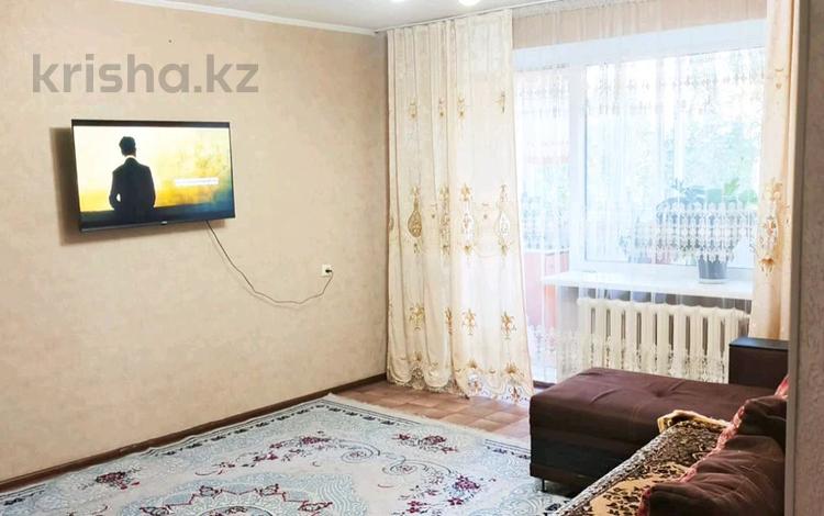 2-бөлмелі пәтер · 60 м² · 4/5 қабат, Победа 13, бағасы: 15 000 ₸ в Семее — фото 2