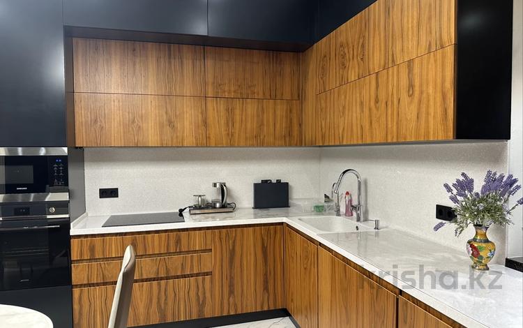3-бөлмелі пәтер · 90 м² · 13/16 қабат, Манаса — проспект Абая, бағасы: 750 000 ₸ в Алматы, Алмалинский р-н — фото 39