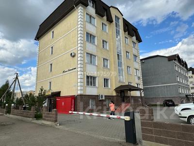 Продажа квартир в Акмолинской обл.: 3-комнатная квартира · 105 м² · 4/5 этаж, Дулатова 19 — Бывшая Потанина за 48 млн 〒 3-комнатная квартира · 105 м² · 4/5 этаж, Дулатова 19 — Бывшая Потанина за 48 млн 〒 в Кокшетау