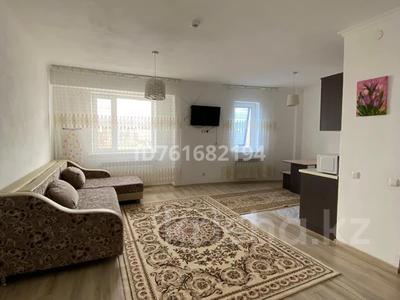 Продажа квартир в Астане: 1-комнатная квартира · 37 м² · 7/9 этаж, Кургальжинское шоссе 23/1 за 18.5 млн 〒 1-комнатная квартира · 37 м² · 7/9 этаж, Кургальжинское шоссе 23/1 за 18.5 млн 〒 в Астане, Есильский р-н